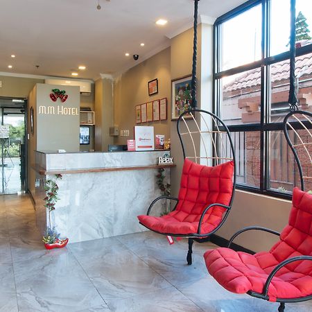 RedDoorz Plus near Bamboo Organ Las Piñas Exterior foto