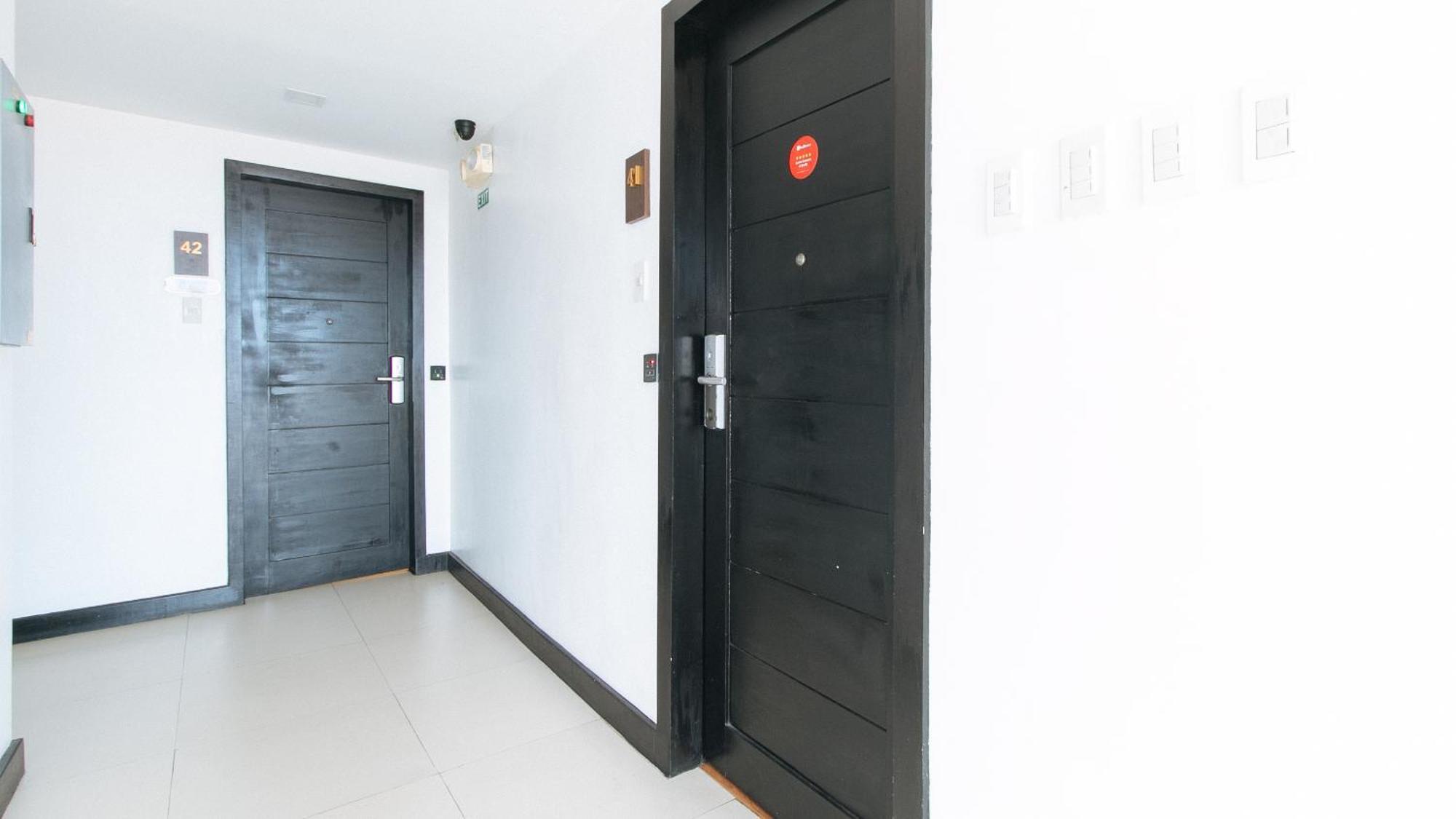 RedDoorz Plus near Bamboo Organ Las Piñas Exterior foto